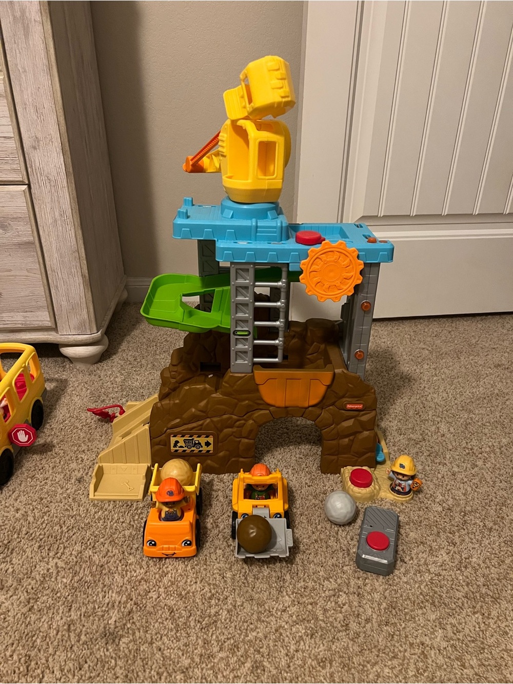 Fisher-Price Construction Playset with Yellow, Blue, Orange, Green